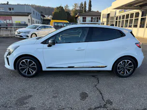 Renault Clio 1.6 E-Tech Techno