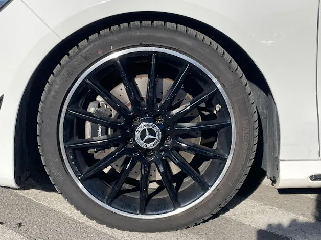 Mercedes-Benz CLA 250 AMG Line 4Matic