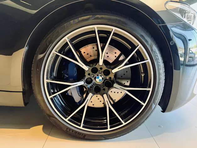 BMW M5 xDrive Competition Drivelogic