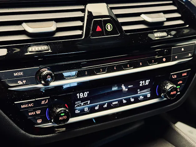 BMW M5 xDrive Competition Drivelogic