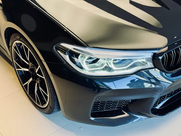 BMW M5 xDrive Competition Drivelogic