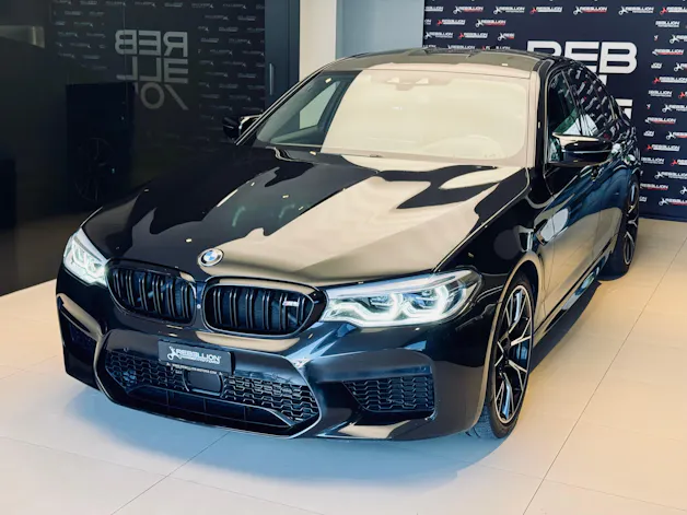 BMW M5 xDrive Competition Drivelogic