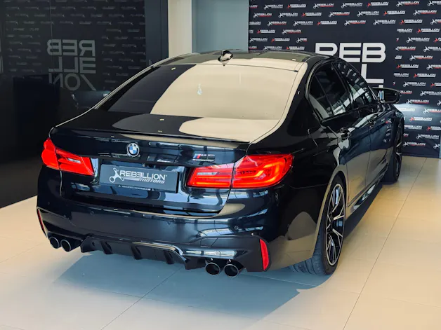 BMW M5 xDrive Competition Drivelogic