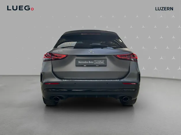 Mercedes-Benz GLA 35 AMG 4Matic 8G-Speedshift DCT