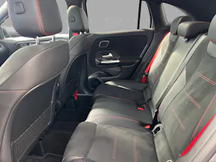 Mercedes-Benz GLA 35 AMG 4Matic 8G-Speedshift DCT