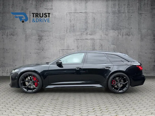 Audi RS6 Avant 4.0 TFSI V8 Performance quattro