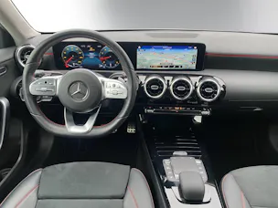 Mercedes-Benz A 200 AMG Line 4Matic