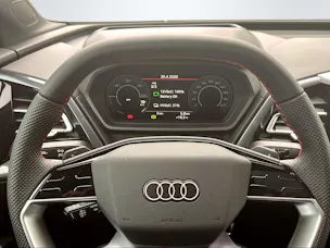 Audi Q4 e-tron 45 Swiss Ski quattro