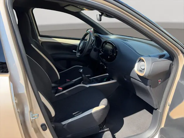 Toyota Aygo X 1.0 VVT-i Trend