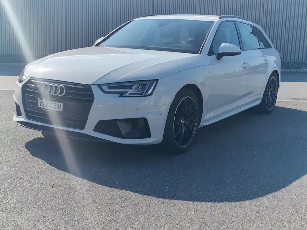 Audi A4 Avant 40 TDI Sport Attraction quattro S-tronic