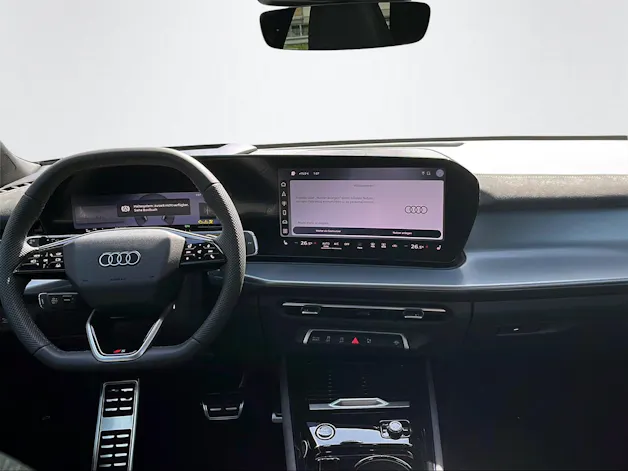 Audi Q3 SUV TFSI quattro 195 kW S t 2000ccm 265PS/195kW 4 Zylinder TFSI Benzin