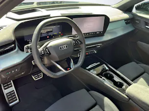 Audi Q3 SUV 2.0 TFSI S line quattro S-Tronic