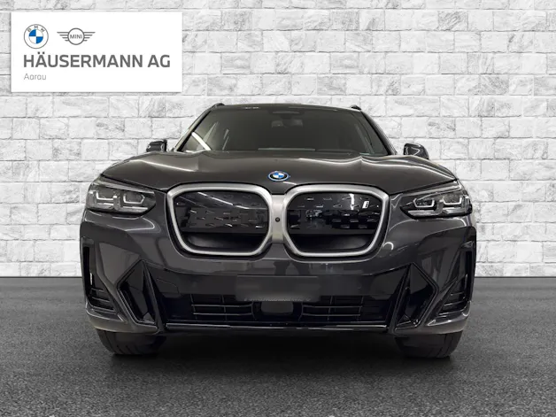 BMW iX3 Impressive