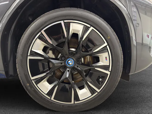 BMW iX3 Impressive