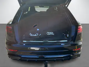 Audi Q8 SUV 3.0 TFSI e Attraction quattro 290 T-Tronic