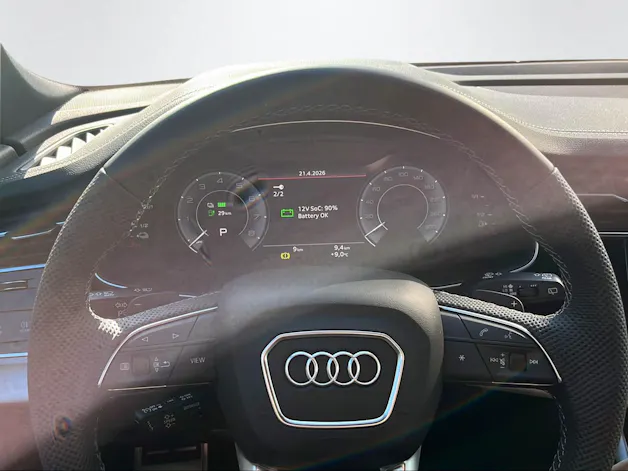 Audi Q8 SUV 3.0 TFSI e Attraction quattro 290 T-Tronic
