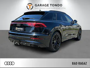 Audi Q8 SUV 290 kW TFSI/elektrisch