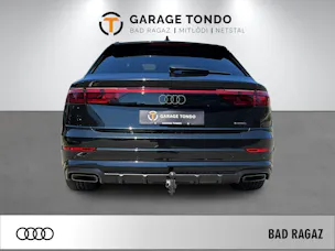 Audi Q8 SUV 290 kW TFSI/elektrisch