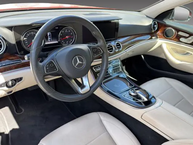 Mercedes-Benz E 200 Avantgarde 4Matic