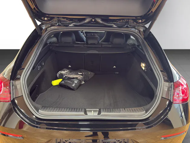 Mercedes-Benz CLA Shooting Brake 350 4Matic 85 kWh EQ