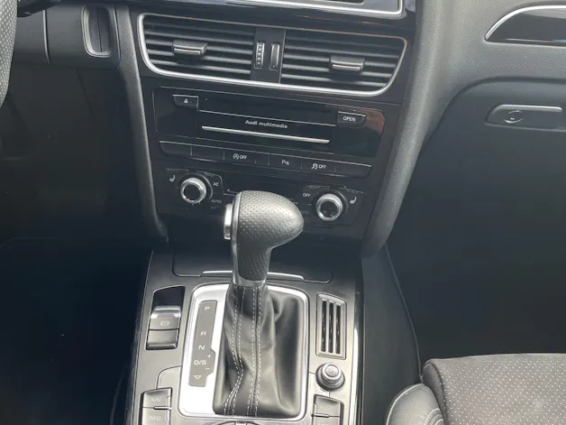 Audi A4 Avant 2.0 TFSI multitronic S-Line quattro