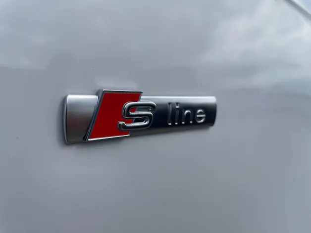 Audi A4 Avant 2.0 TFSI multitronic S-Line quattro
