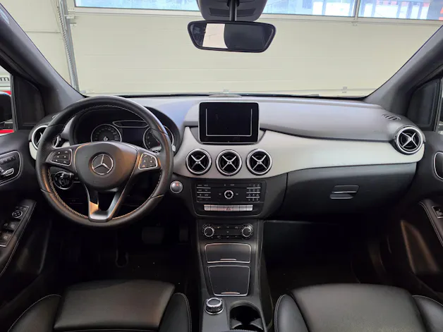 Mercedes-Benz B 180 Urban 7G-DCT