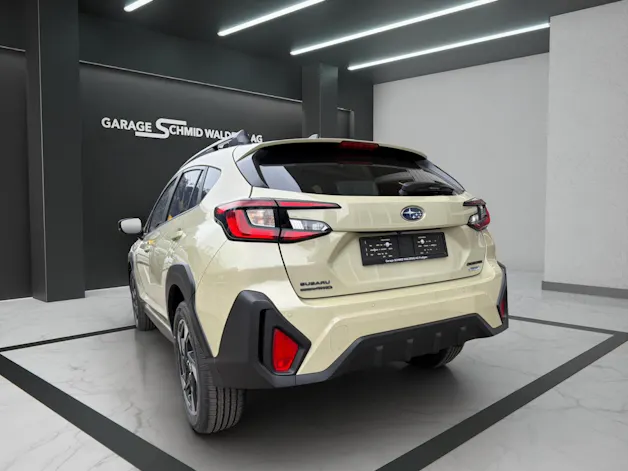 Subaru Crosstrek 2.0i e-Boxer Swiss Plus