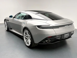 immagine del veicolo ASTON MARTIN DB12 Coupé 4.0 V8 Bi-Turbo