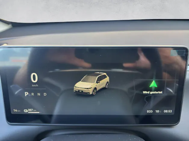Leapmotor C10 EV AWD