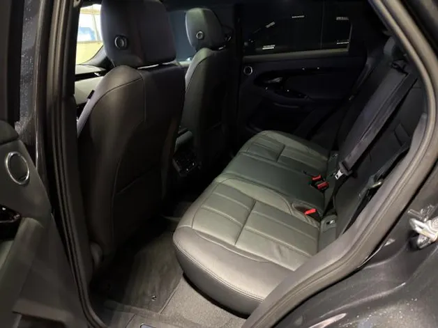 Land Rover Range Rover Evoque 1.5 T 270e Dynamic SE