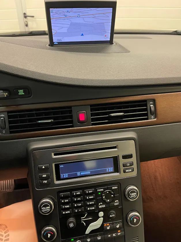 Volvo V70 3.2 Summum