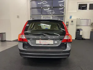 Volvo V70 3.2 Summum