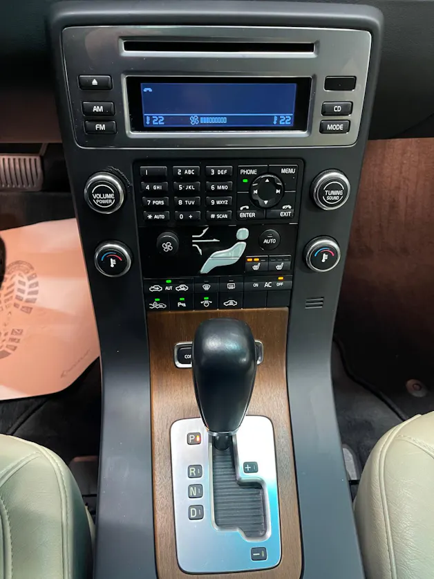 Volvo V70 3.2 Summum