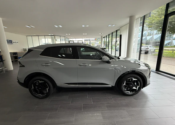 immagine del veicolo 3 immagine del veicolo 3