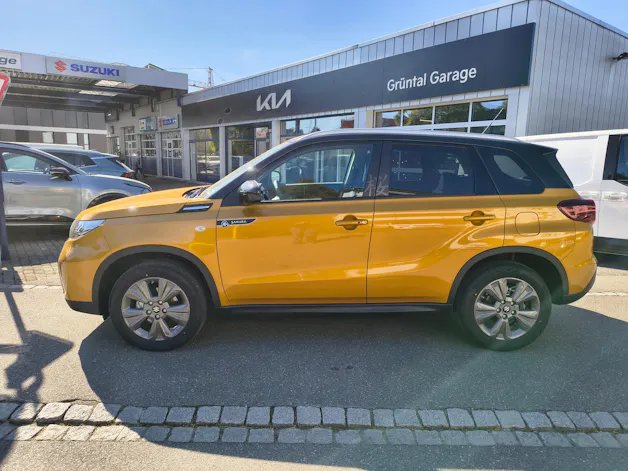 Suzuki Vitara 1.4 T Sakura Hybrid 4x4