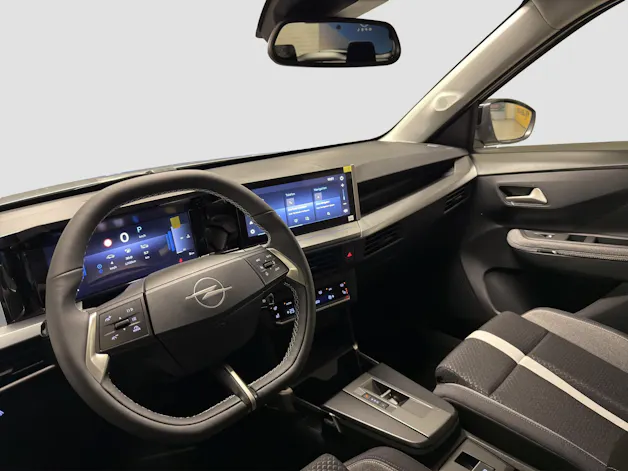 Opel Frontera 1.2 T HEV 145 GS