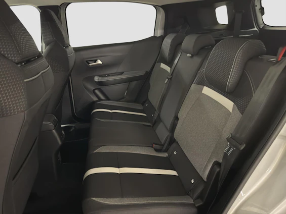 image du véhicule 10 image du véhicule 10