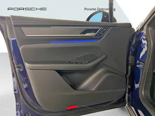 Porsche Macan 4