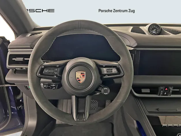 Porsche Macan 4