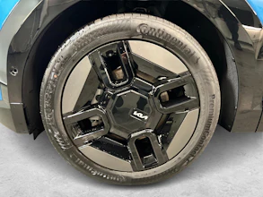 https://vehicle.imgix.net/4286953/3f6ea62c-cb57-4986-b778-aa4f069482f5.jpg