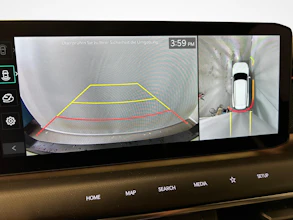https://vehicle.imgix.net/4286953/d81f998a-de4b-4325-b6c5-84d2785c6c1a.jpg