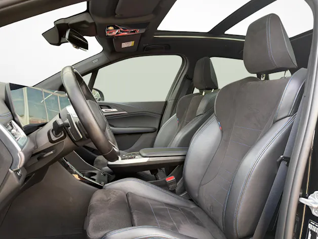 BMW 218i paddles Active Tourer