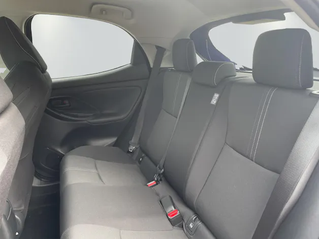 Toyota Yaris 1.5 VVT-i HSD Trend