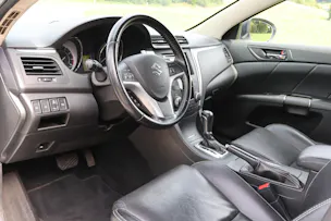 Suzuki Kizashi 2.4 VVT GL Top CVT 4x4
