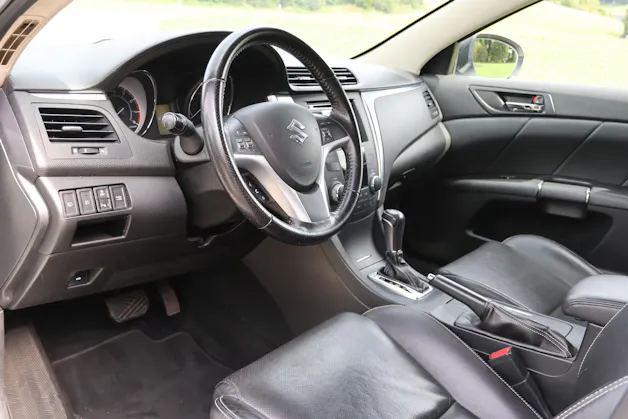 Suzuki Kizashi 2.4 VVT GL Top CVT 4x4