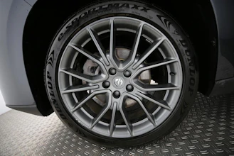 https://vehicle.imgix.net/4287002/b6598b77-57a8-4587-85c2-120a7b5bbdc0.jpg