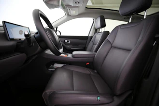 https://vehicle.imgix.net/4287002/f1e59829-cdb1-4c55-a119-a5a4265c50be.jpg