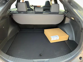 https://vehicle.imgix.net/4287047/69ce894e-1585-4222-a3f1-3bec0bb552f2.jpg