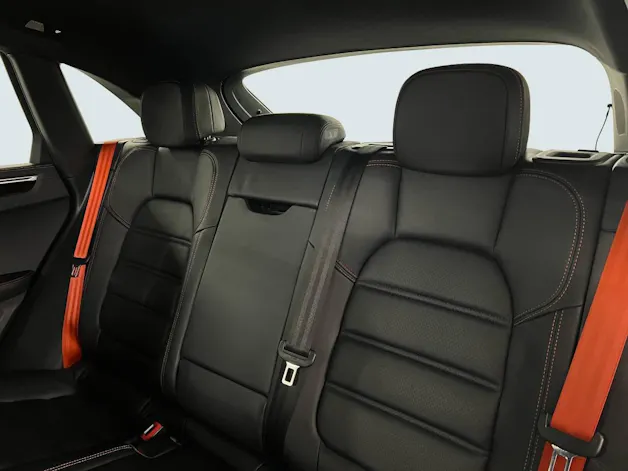 Porsche Macan S